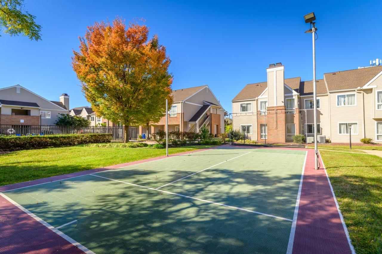 Philadelphia Suites At Airport - An Extended Stay Hotel Exterior foto
